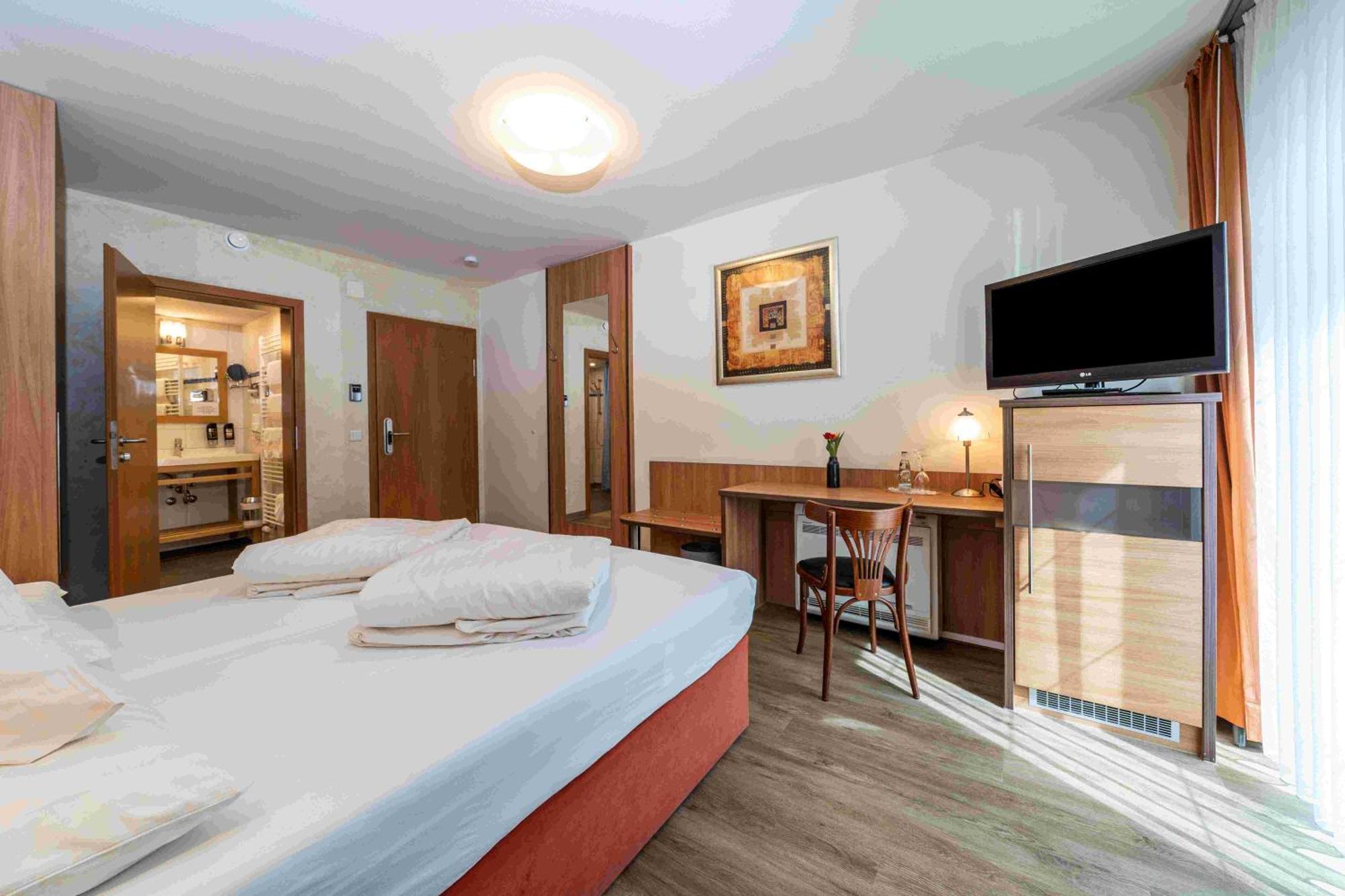 Hotel Hagnauer Hof Esterno foto